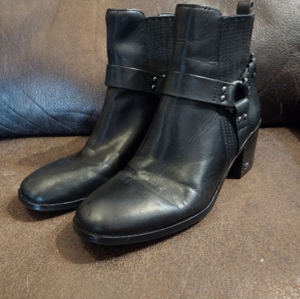 Sam Edelman Dalma Chelsea Boots, Women's Size 8, Black Harness Leather Biker.